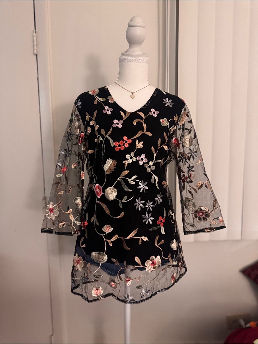 Mechant Black Floral Embroidered V-Neck Mesh Blouse